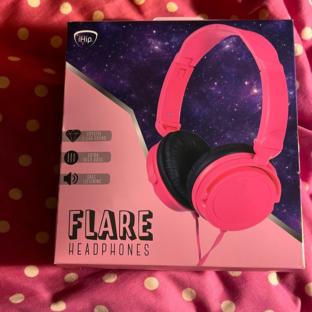 Cute pink headphones. Never used. Barbiecore. Barbiepink